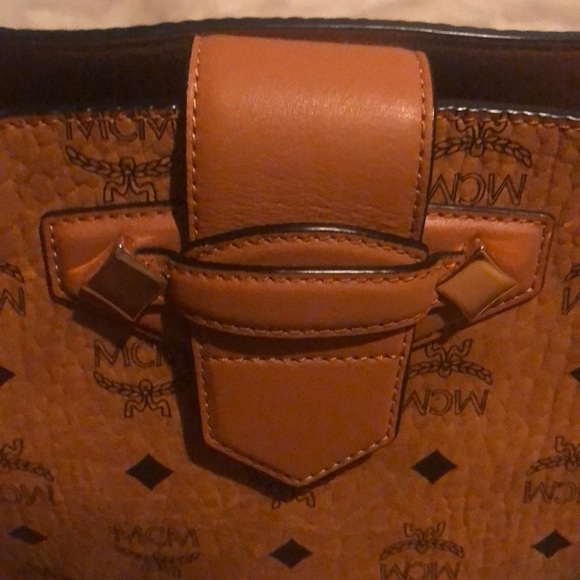 Authentic MCM visetos tote - Picture 3 of 12